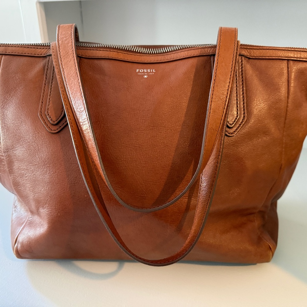 Fossil Brown Leather Shoulder Tote